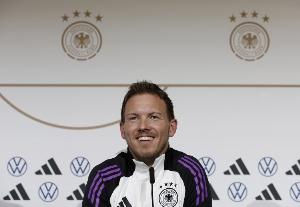 纳帅：备战时间很有限 希望穆西亚拉尽快康复；后防阵容基本定了