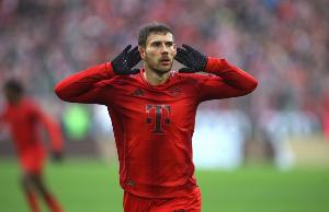 记者：想签格雷茨卡的球队光意甲就有4家，球员4月底前做出决定