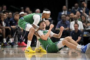 弗拉格：球队整个赛季都在支持我 我只需要走上场做我自己