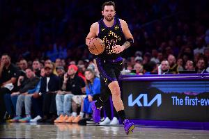 沃西:别对东契奇喷垃圾话&这最糟糕了 这能让他爆发