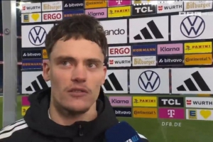 维尔茨：第一球不是有意为之 我们的这些丢球本可避免+会努力改进