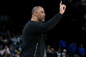 乌度卡:我们试图提升到季后赛强度 尤其是在输给森林狼之后