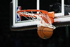 一边倒!今年季后赛首轮G1场均分差为16.9分 NBA历史第四高