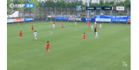 连停带过!刘祝润转身抽射破门,海港2-0领先赛更达