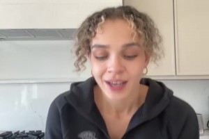 颜值还不错！雷霆射手以赛亚·乔女友社媒发布视频