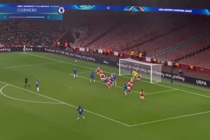 打几分？女足欧冠上，切尔西女足劳伦-詹姆斯打出直挂死角世界波