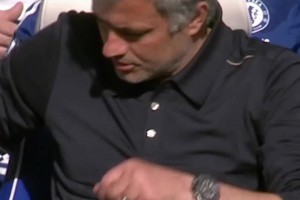 当年切尔西6-0血洗阿森纳！穆帅谈提前离场没和温格握手