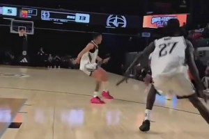 美式球风！朱正的打法太有观赏性了！