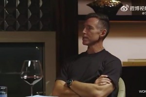 纳什曾言：库里的牵制力，能让队友篮下出手机会提升18个百分点