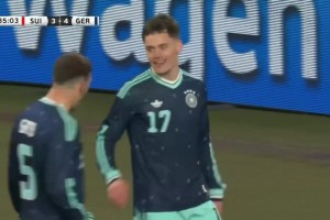 德国4-3瑞士！维尔茨接球原地起脚兜射破门！科贝尔望球兴叹！
